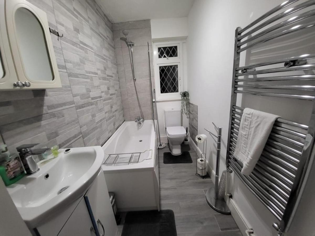 City Centre Room, Wifi, Share Facility Swansea Luaran gambar